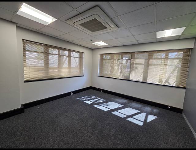 377M² OFFICE TO LET IN SANDOWN